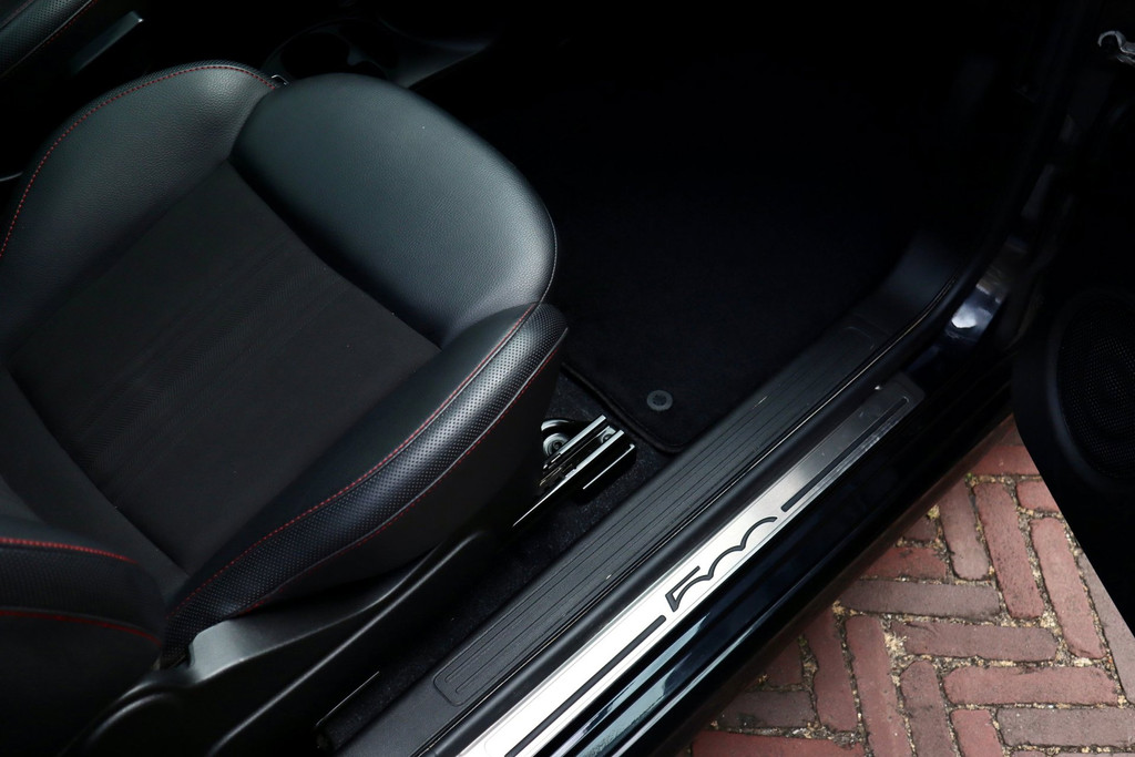 Fiat 500 1.0 Hybrid Sport, foto 22