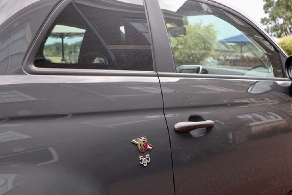 Fiat 500 Abarth 595 Competizione, foto 11