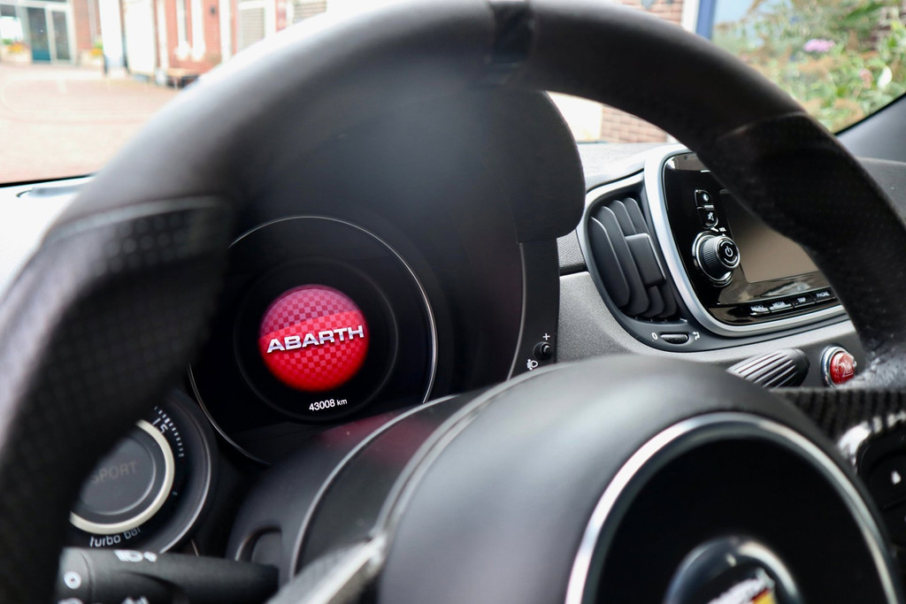 Fiat 500 Abarth 595 Competizione, foto 22