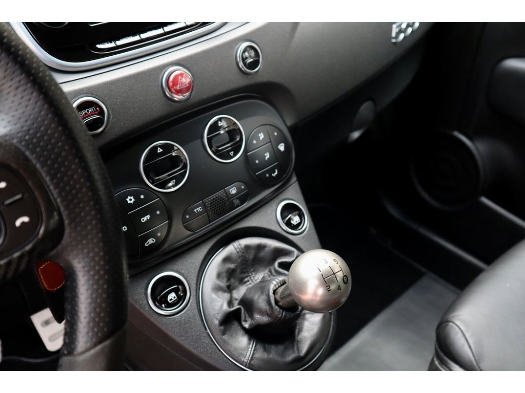 Fiat 500 Abarth 595 Competizione, foto 24