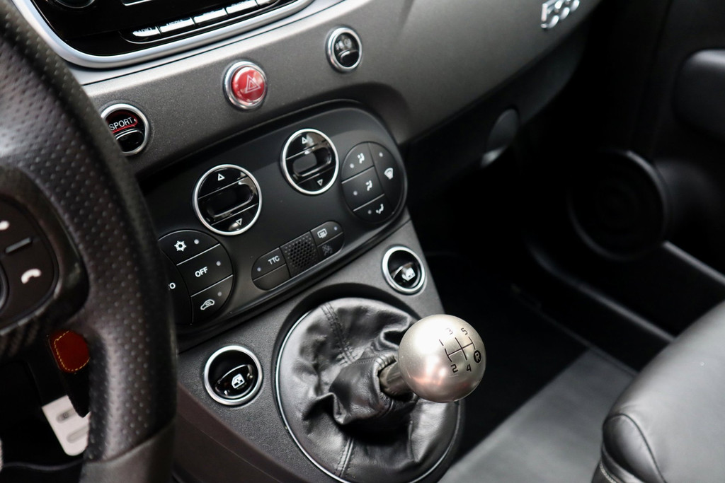 Fiat 500 Abarth 595 Competizione, foto 24