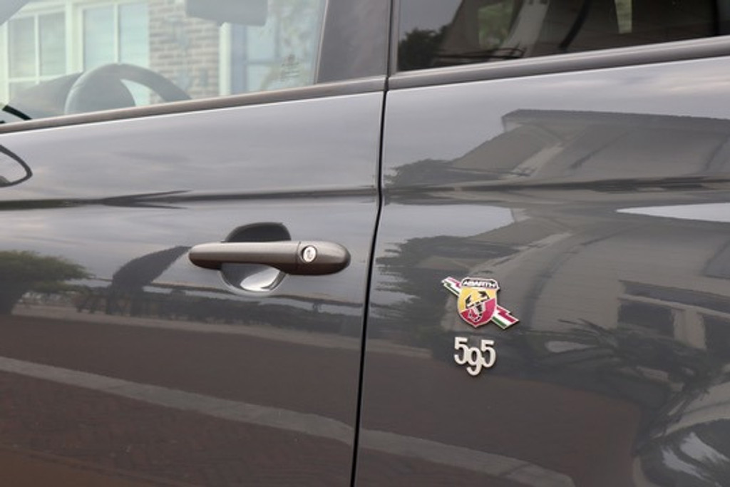 Fiat 500 Abarth 595 Competizione, foto 7