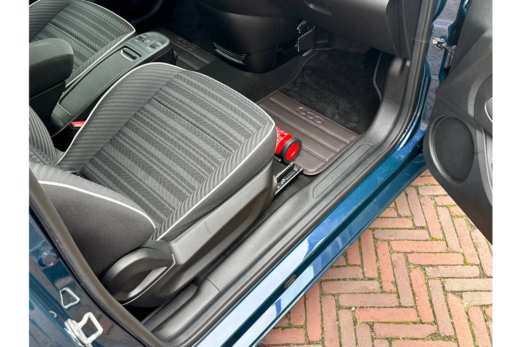Fiat 500e Icon 42 kWh, foto 21